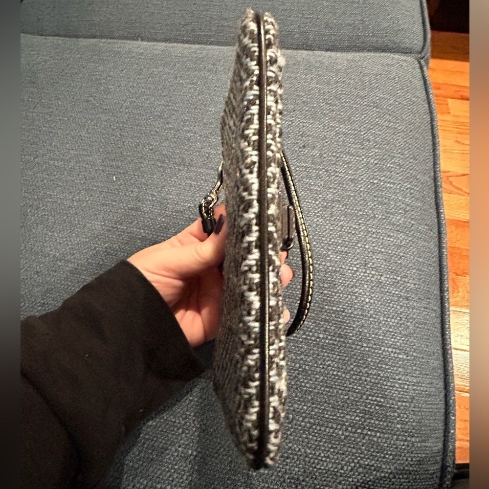 Coach Hamptons Herringbone Wool Wristlet - Picture 4 of 11